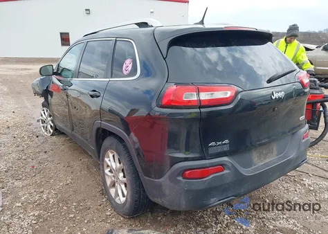 2015 Jeep Cherokee Latitude z USA, uszkodzony, nr VIN 1C4PJMCB3FW623103